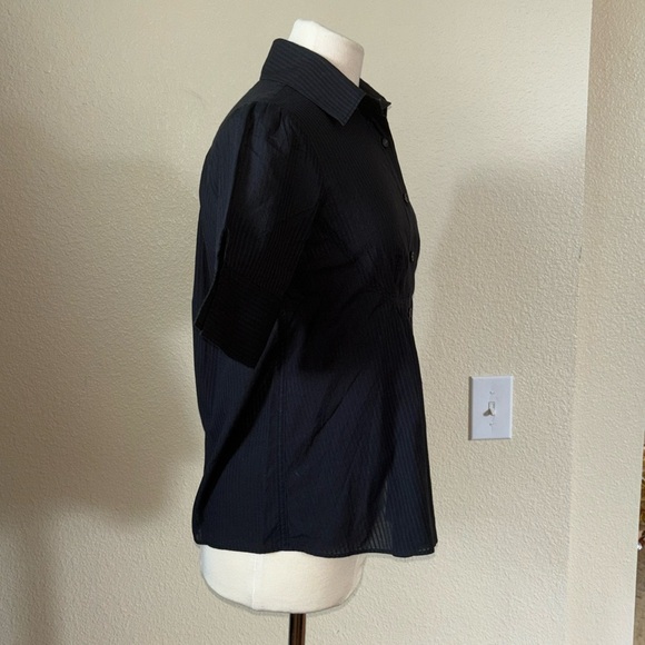 Club Monaco pleated front blouse - Picture 4 of 6